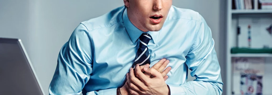 Ból w klatce piersiowej – jakie są przyczyny?