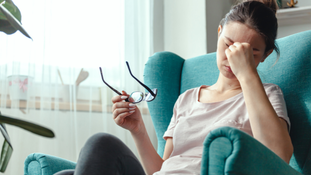Migrena: Sprawdzone i domowe metody walki z bólem