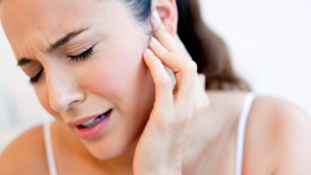 Jakie są sposoby na walkę z bólem ucha?