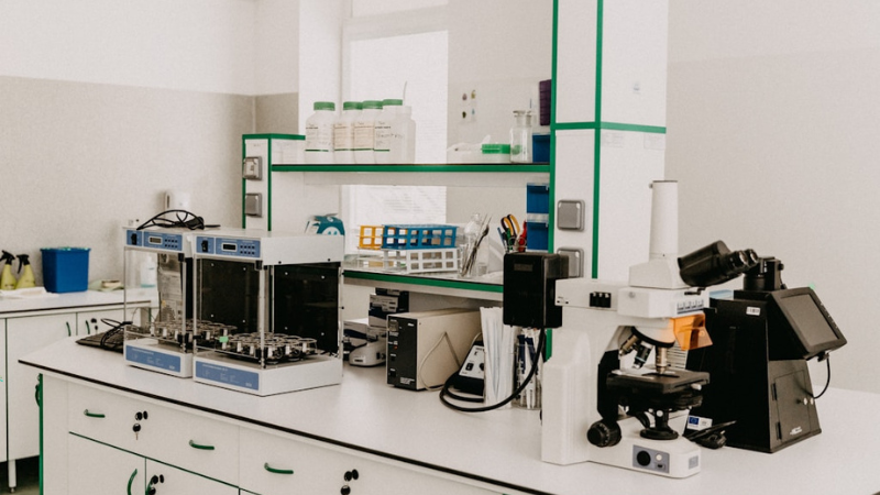 Gdzie wykorzystuje się wirówki laboratoryjne?