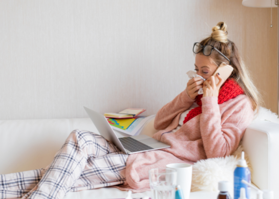 Ile trzeba przepracować, żeby dostać płatne L4? Zasady, wyjątki i dokumenty