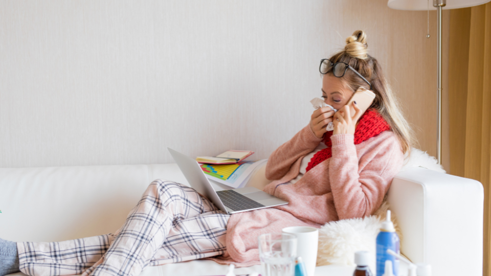 Ile trzeba przepracować, żeby dostać płatne L4? Zasady, wyjątki i dokumenty