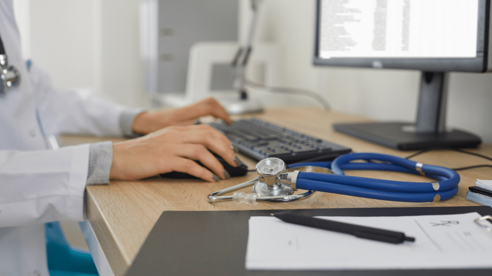 Nowe przepisy dotyczące elektronicznej dokumentacji medycznej w Polsce – co się zmieniło?