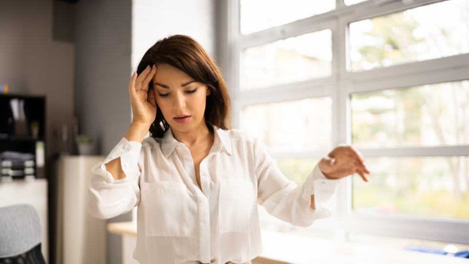 O czym świadczą zaburzenia równowagi i kiedy szukać pomocy lekarskiej