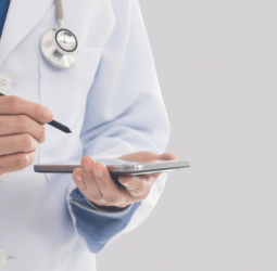 L4 online na różyczkę? Zobacz, jak szybko uzyskać zwolnienie online